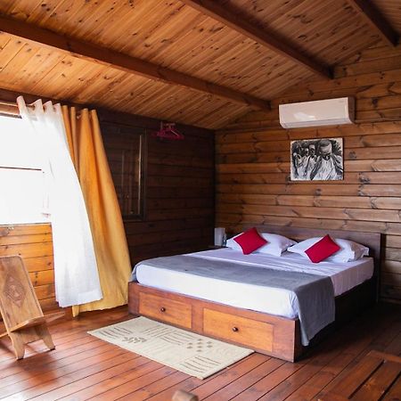 Les Chalets De L'Escale Морони Екстериор снимка